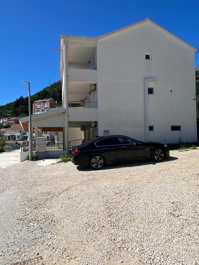 Apartments Sandra, Duboka 22, Duboka, Klek Екстериор снимка
