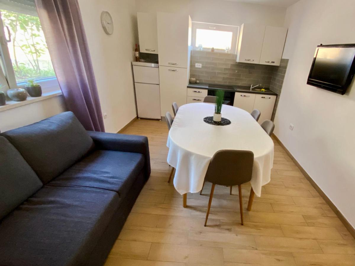 Apartments Sandra, Duboka 22, Duboka, Klek Екстериор снимка