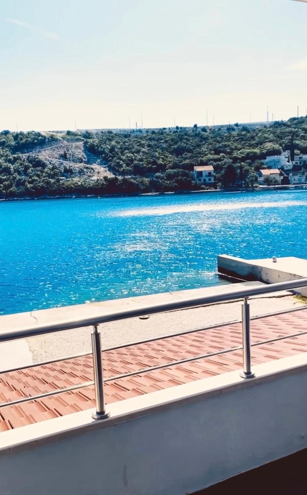 Apartments Sandra, Duboka 22, Duboka, Klek Екстериор снимка