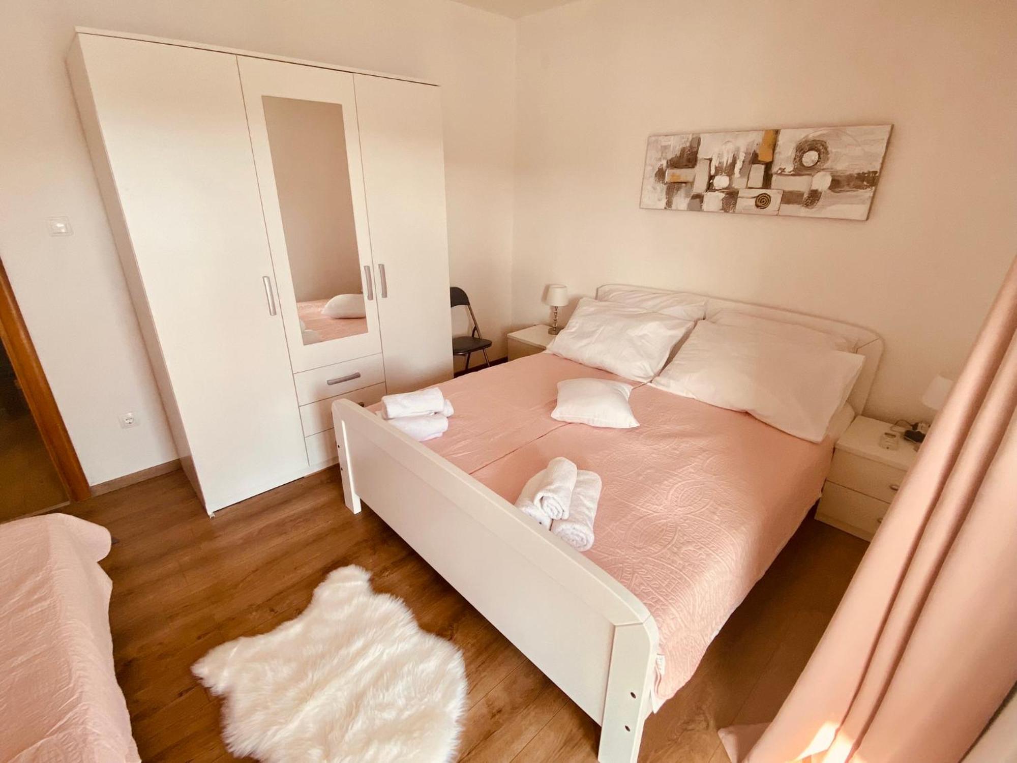 Apartments Sandra, Duboka 22, Duboka, Klek Екстериор снимка