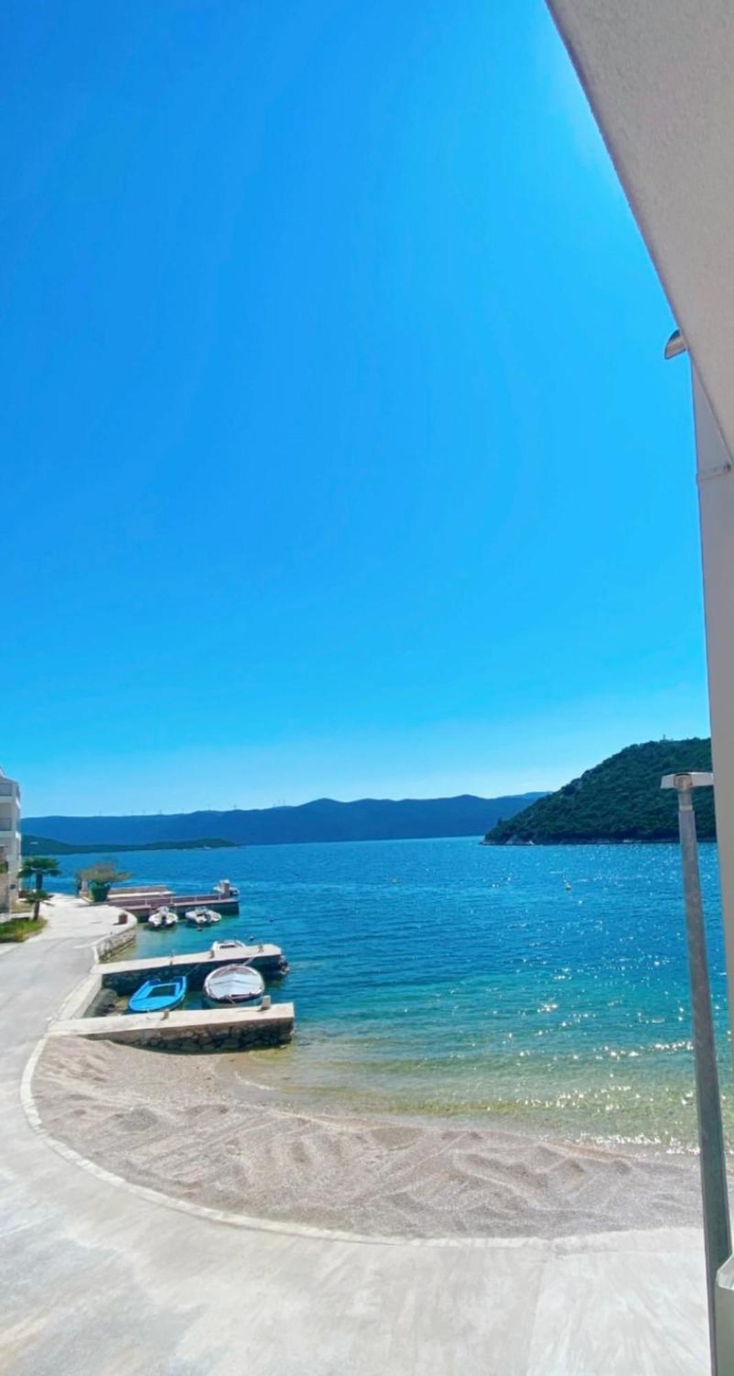 Apartments Sandra, Duboka 22, Duboka, Klek Екстериор снимка